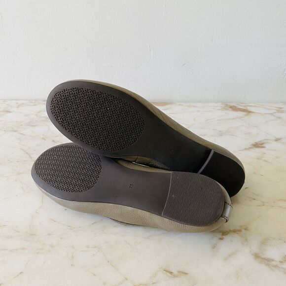 TORY BURCH Tan Gray Leather Ballerina Flats Large Logo - US 7.5 - Picture 6 of 6